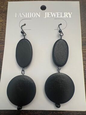 Fashion Jewelry Black Double-Drop Oval and Round Earrings